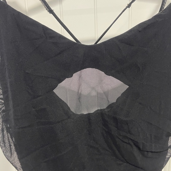 Sandra Mesh Ruched Bodycon Dress in Black- SIZE XL - Picture 4 of 6